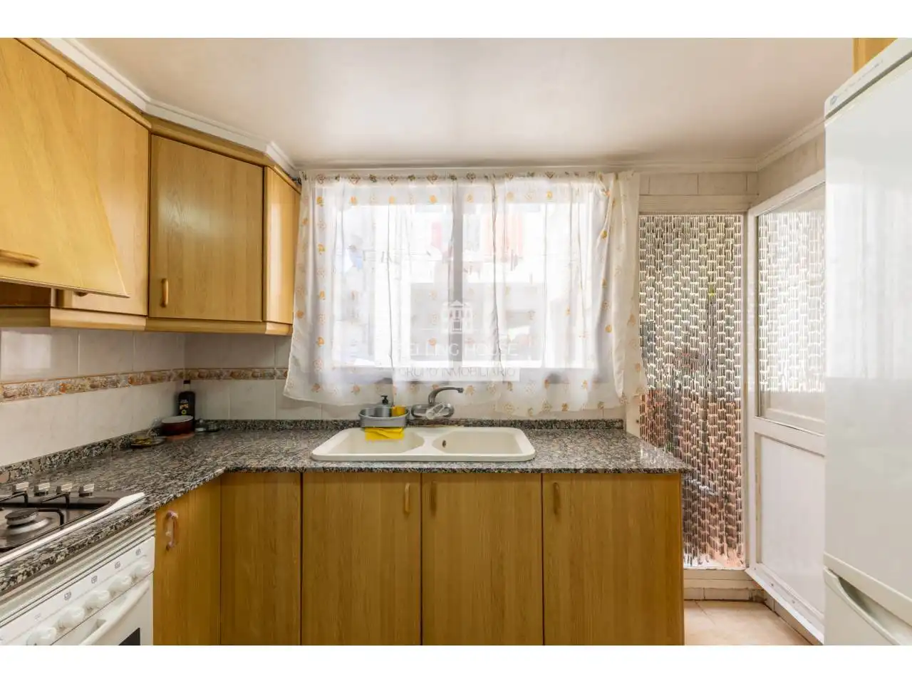 Cocina de Piso en venta en Mislata con Amueblado y Balcón