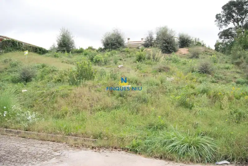 Terreny residencial en venda a Carrer Juli Cèsar 197, imagen 3