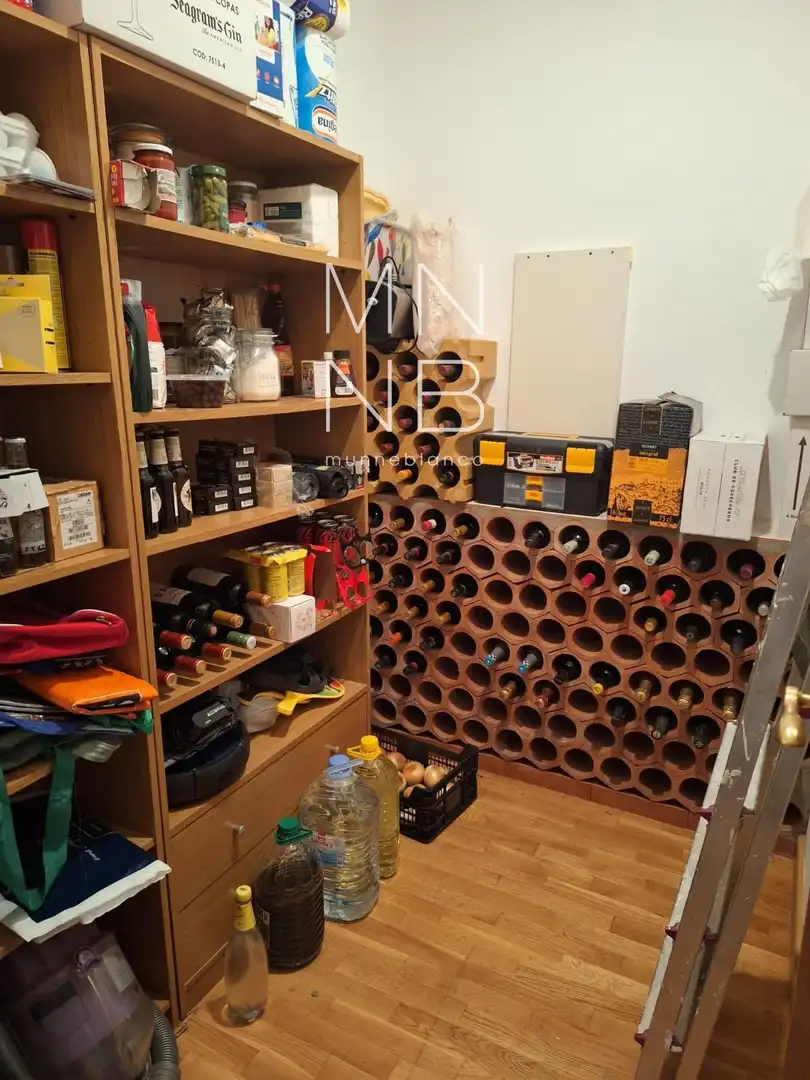 Wohnung zur Miete in Sant Vicenç de Montalt mit Klimaanlage, Heizung und Terrasse