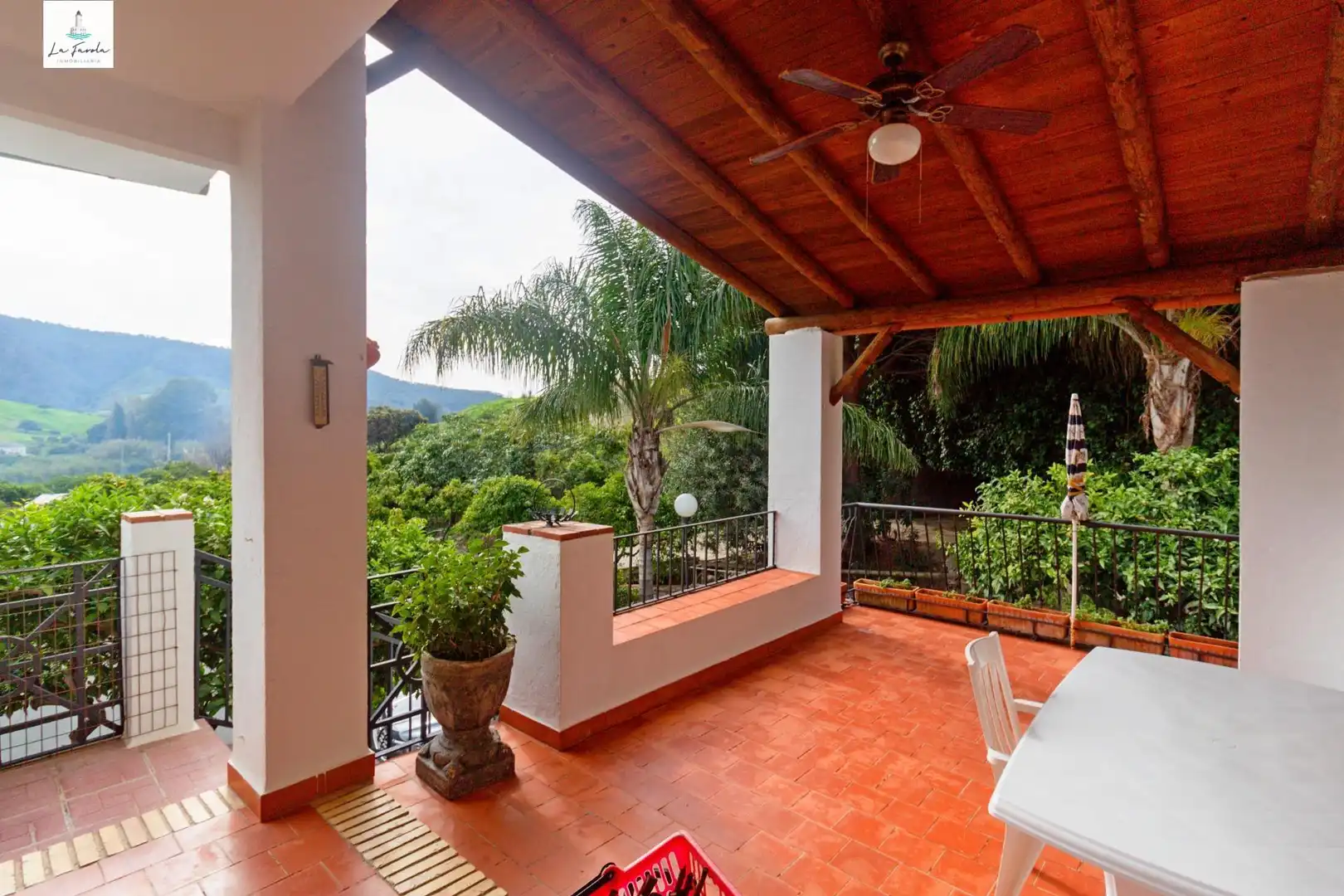 Terrassa de Casa o xalet en venda en Carratraca amb Aire condicionat, Jardí privat i Terrassa