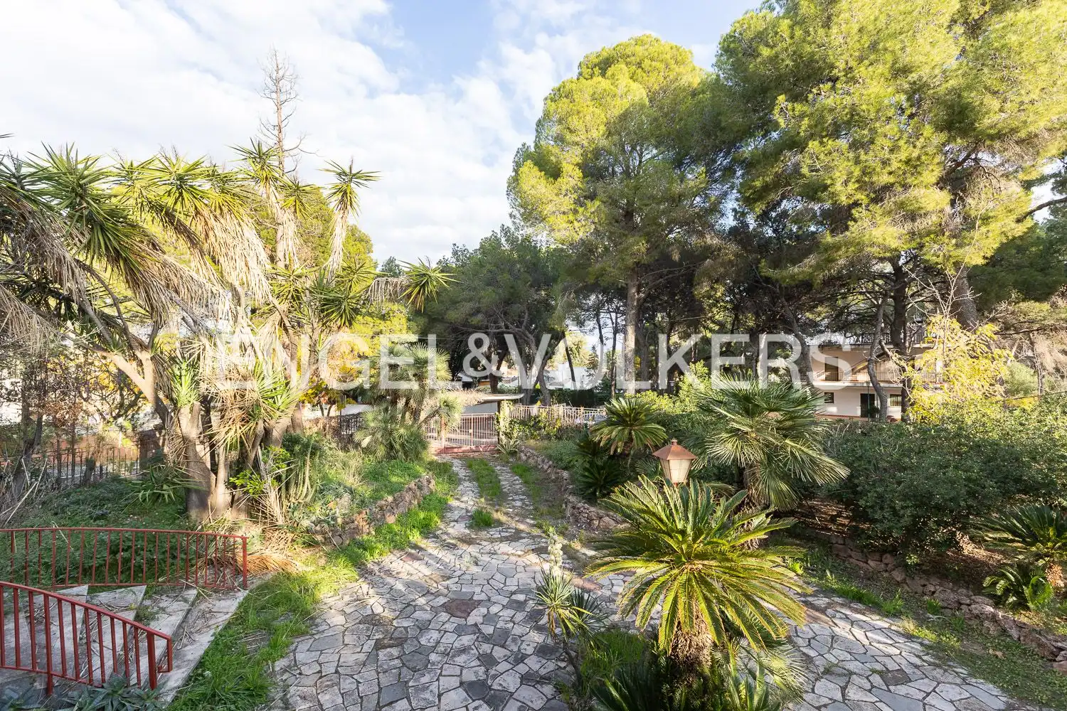 Vista exterior de Casa o chalet en venta en Paterna con Aire acondicionado, Calefacción y Jardín privado