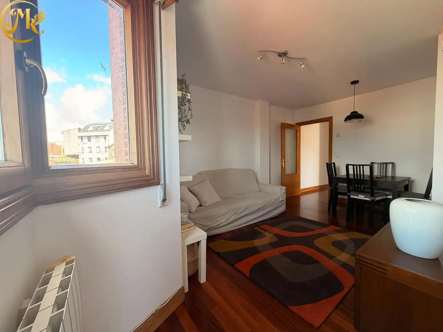 Piso en venta en Calle ALBERICIA, Alisal - San Román