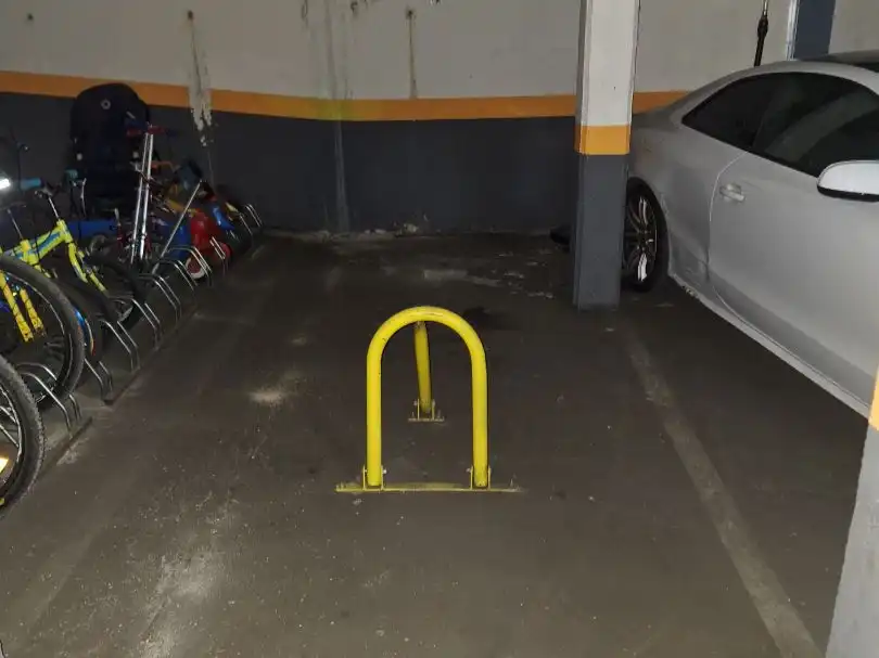 Parking de Garaje en venta en Majadahonda con Alarma