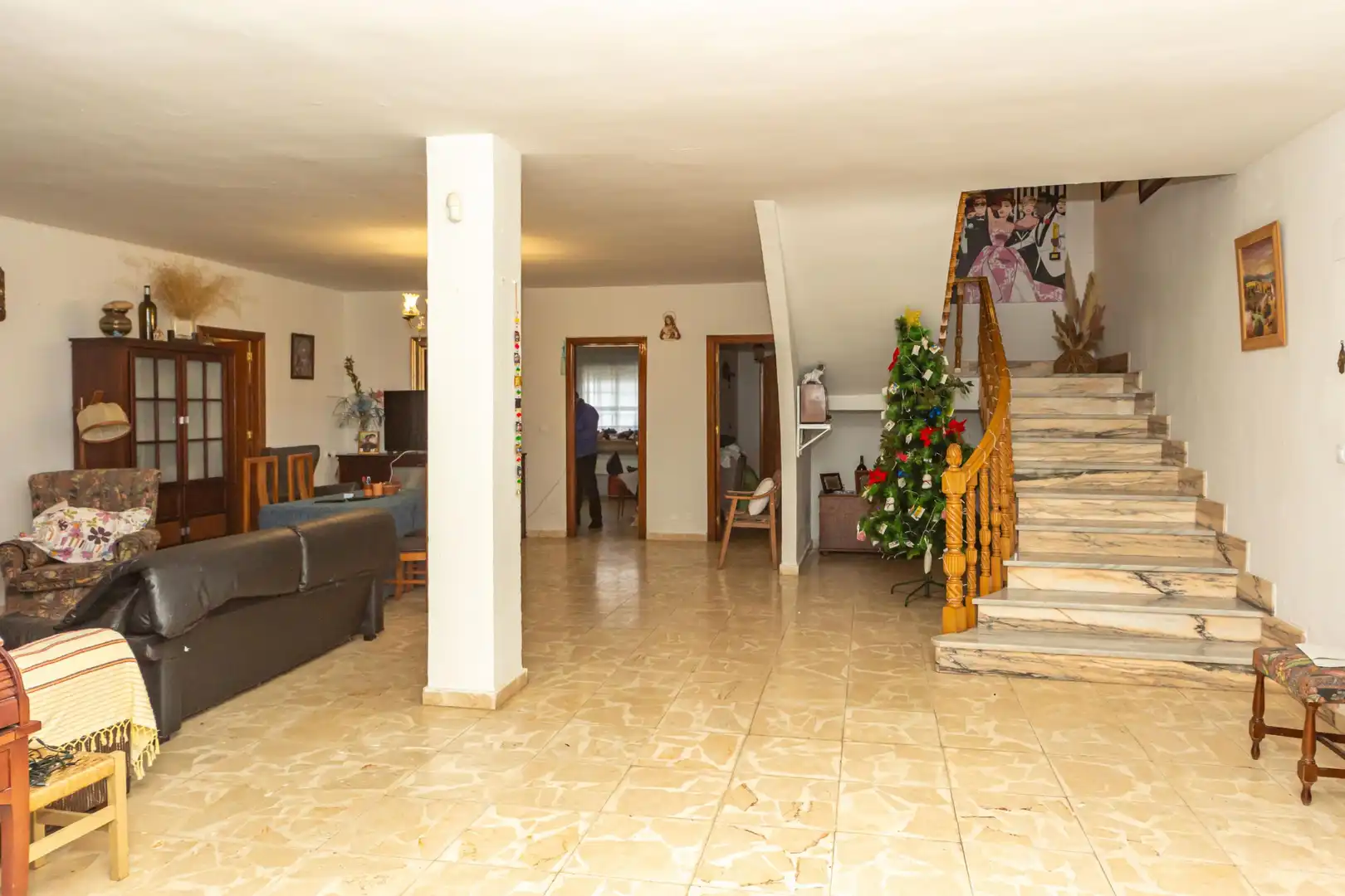 Casa o xalet en venda en Baza amb Jardí privat, Terrassa i Piscina