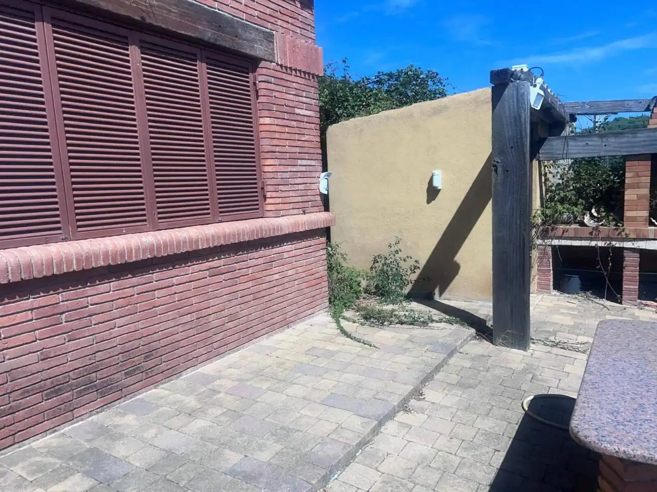 Vista exterior de Casa o xalet en venda en Caldes de Montbui amb Terrassa i Piscina