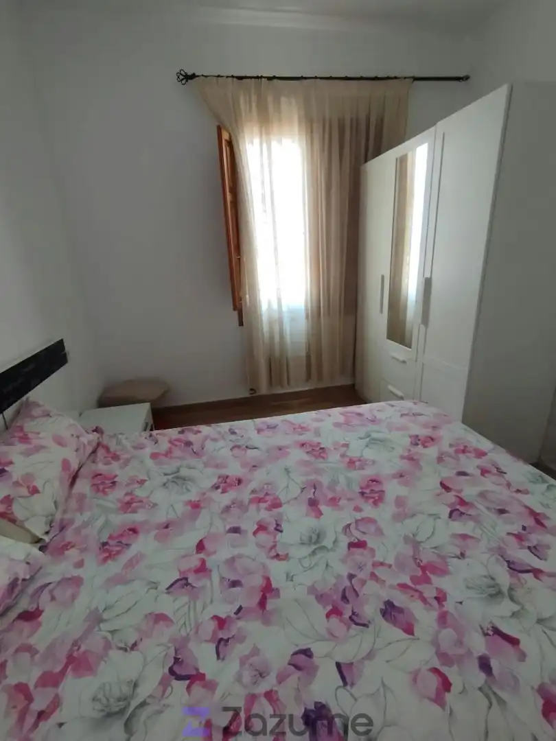 Dormitori de Casa o xalet de lloguer en Jaén amb Aire condicionat, Terrassa i Moblat