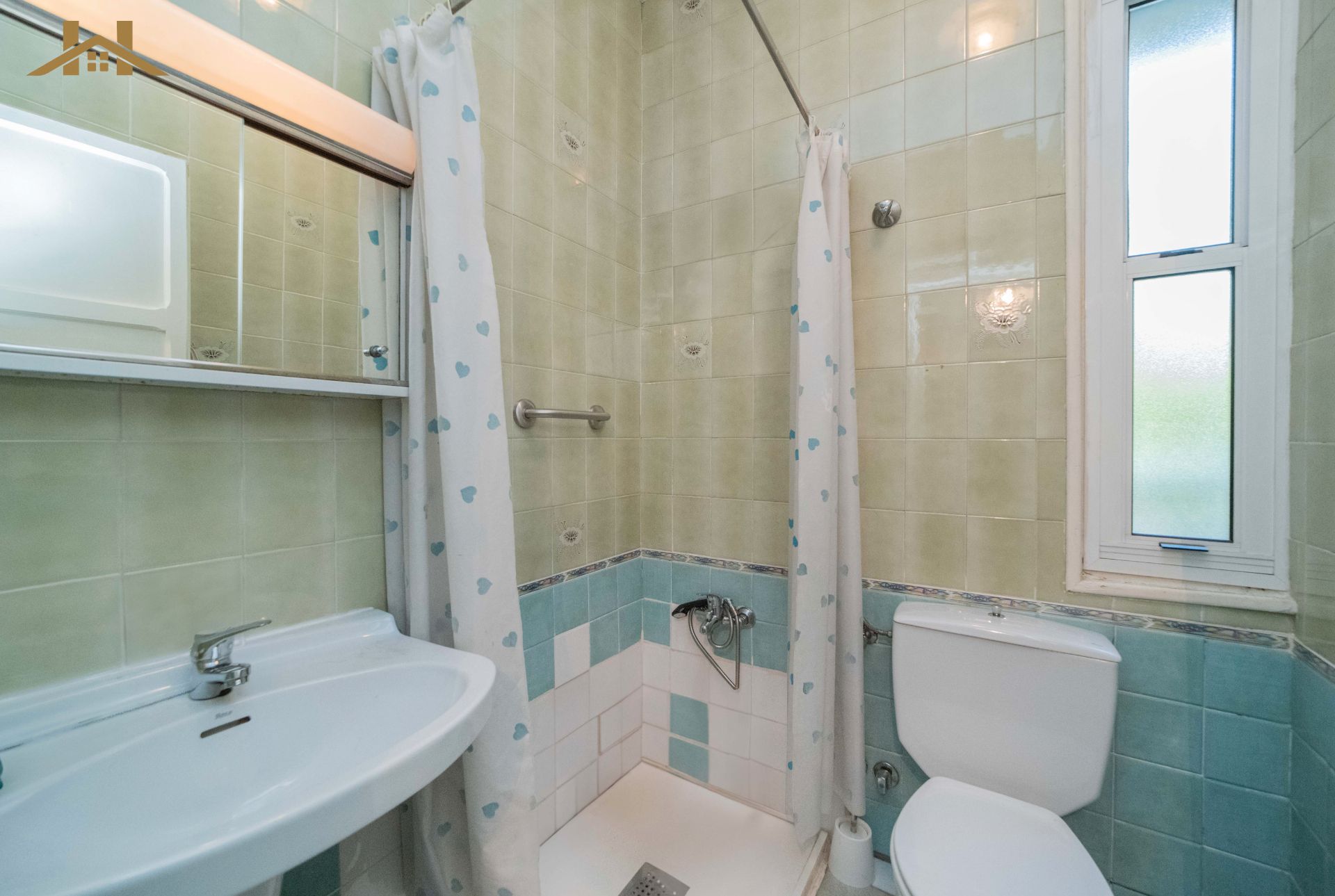 Bathroom of Single-family semi-detached for sale in Collado Villalba  with Air Conditioner, Heating and Private garden