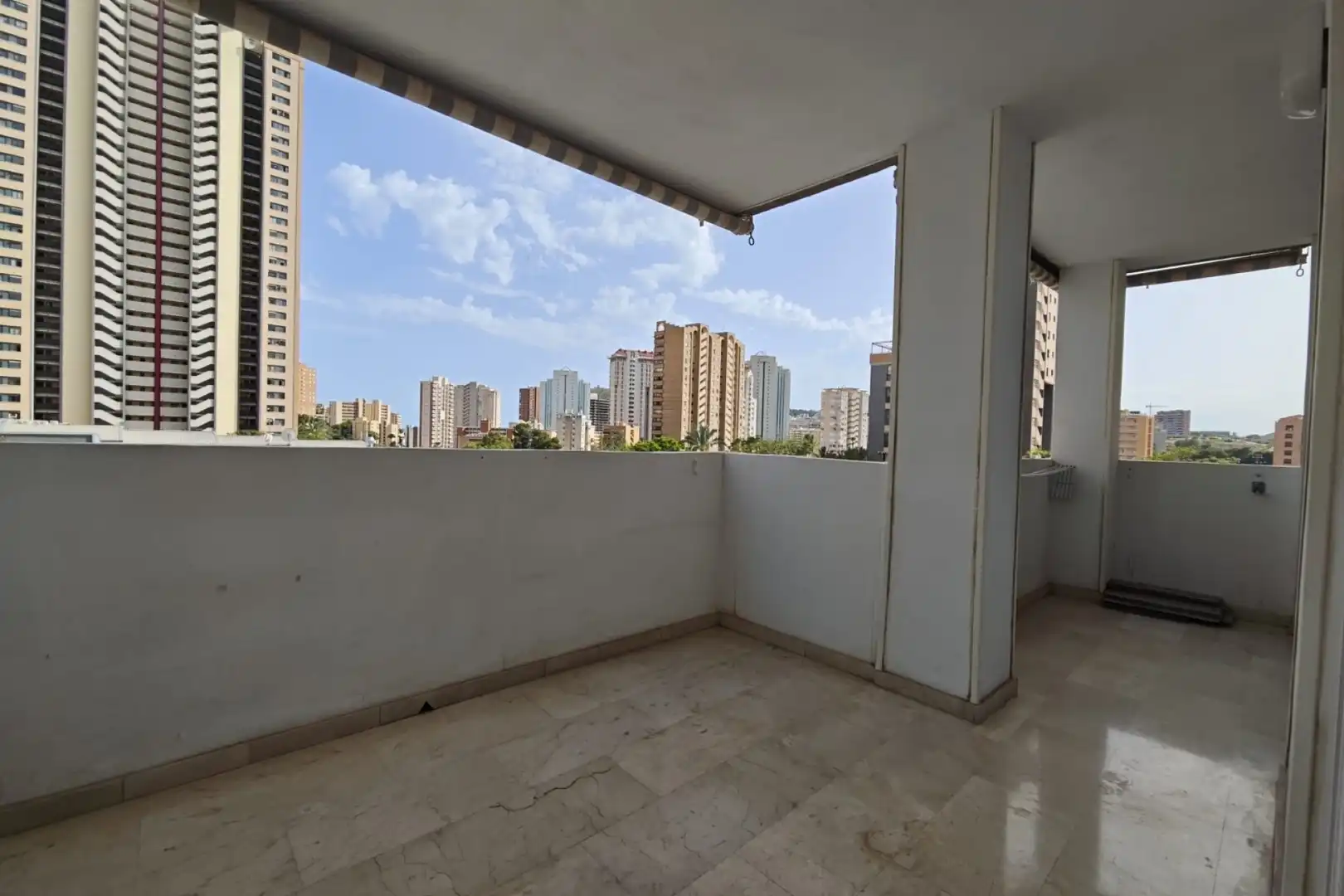 Wohnung mit Pool zum Verkauf in Playa de Poniente