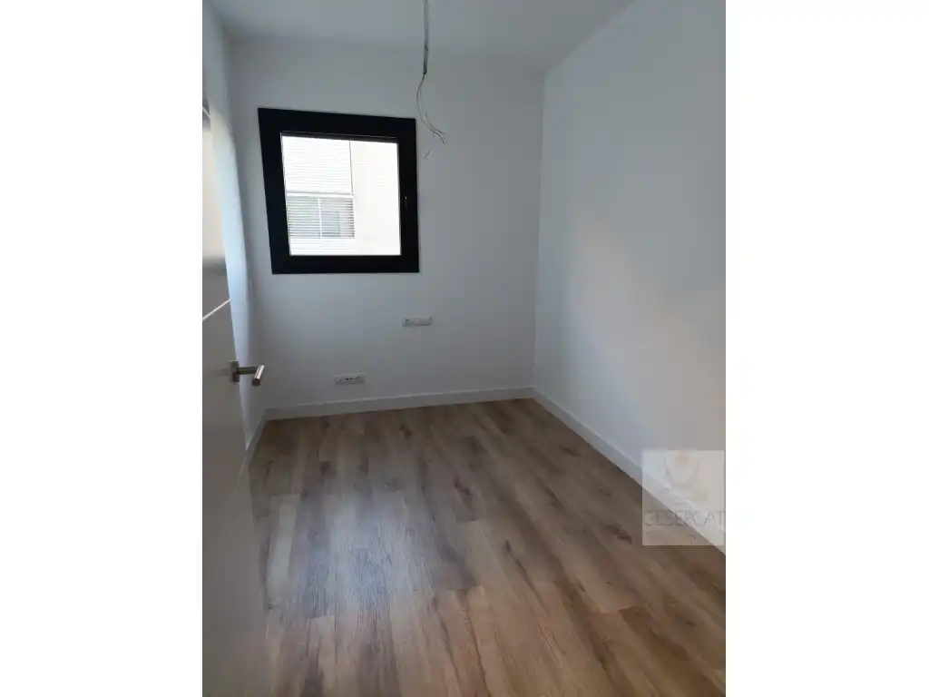 Wohnung zur Miete in Calle Benet Cortada, Volpelleres