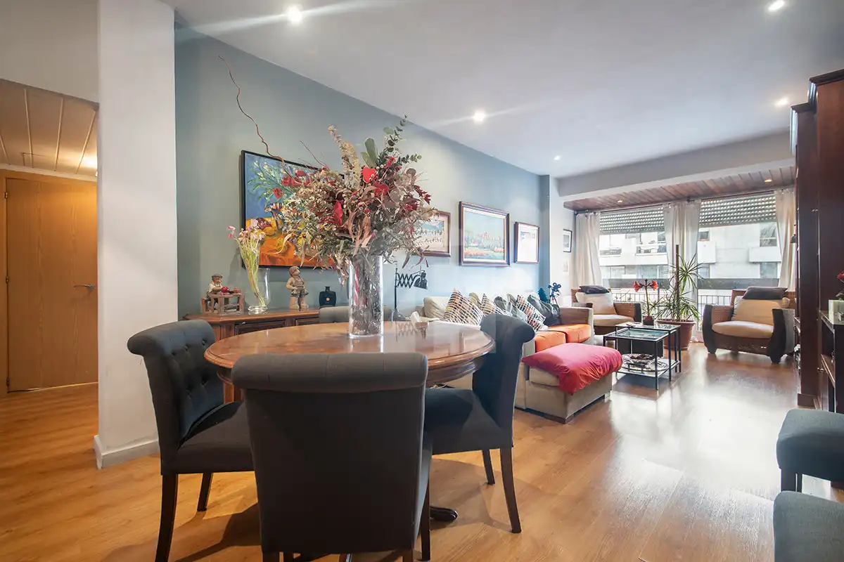 Dining room of Flat for sale in Barcelona  with Air Conditioner and Heating