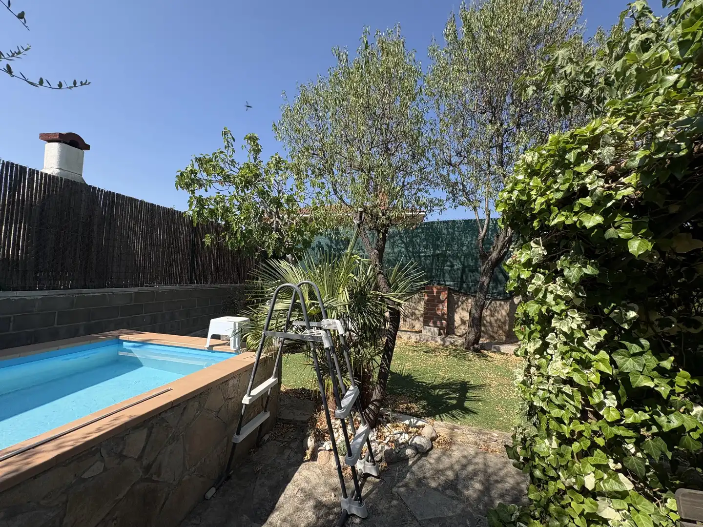 Piscina de Casa o xalet en venda en Cabrera d'Anoia amb Aire condicionat, Jardí privat i Traster