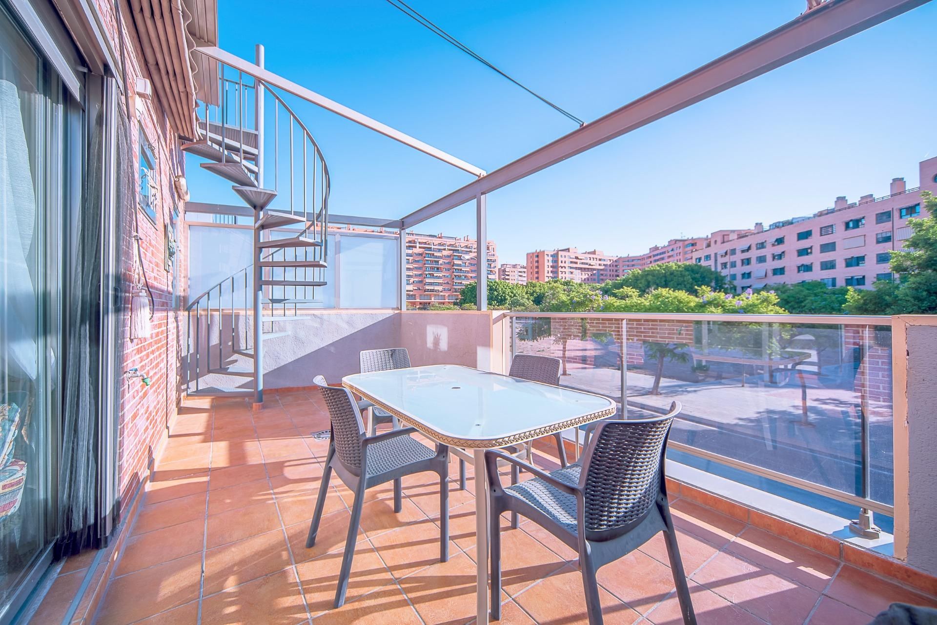 Terraza de Casa adosada en venta en Alicante / Alacant con Aire acondicionado, Terraza y Trastero