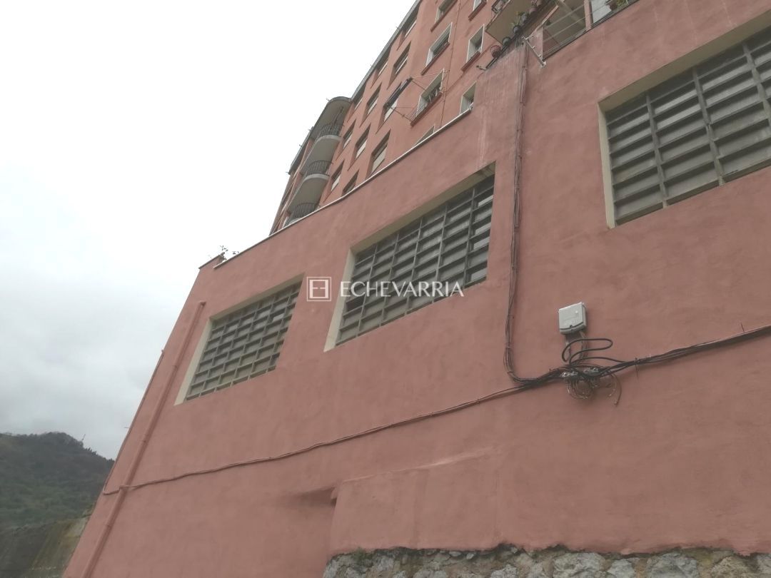 Exterior view of Industrial buildings for sale in Bilbao 