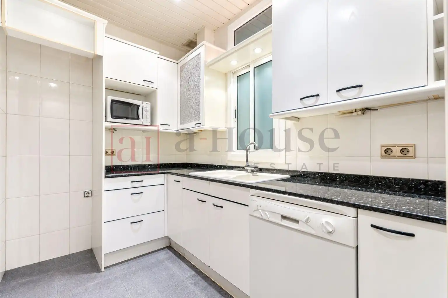 Appartamento con terrazza in vendita a Eixample, imagen 11