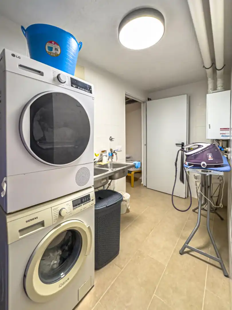 Cocina de Casa adosada en venta en Sant Pere de Ribes con Aire acondicionado, Calefacción y Parquet