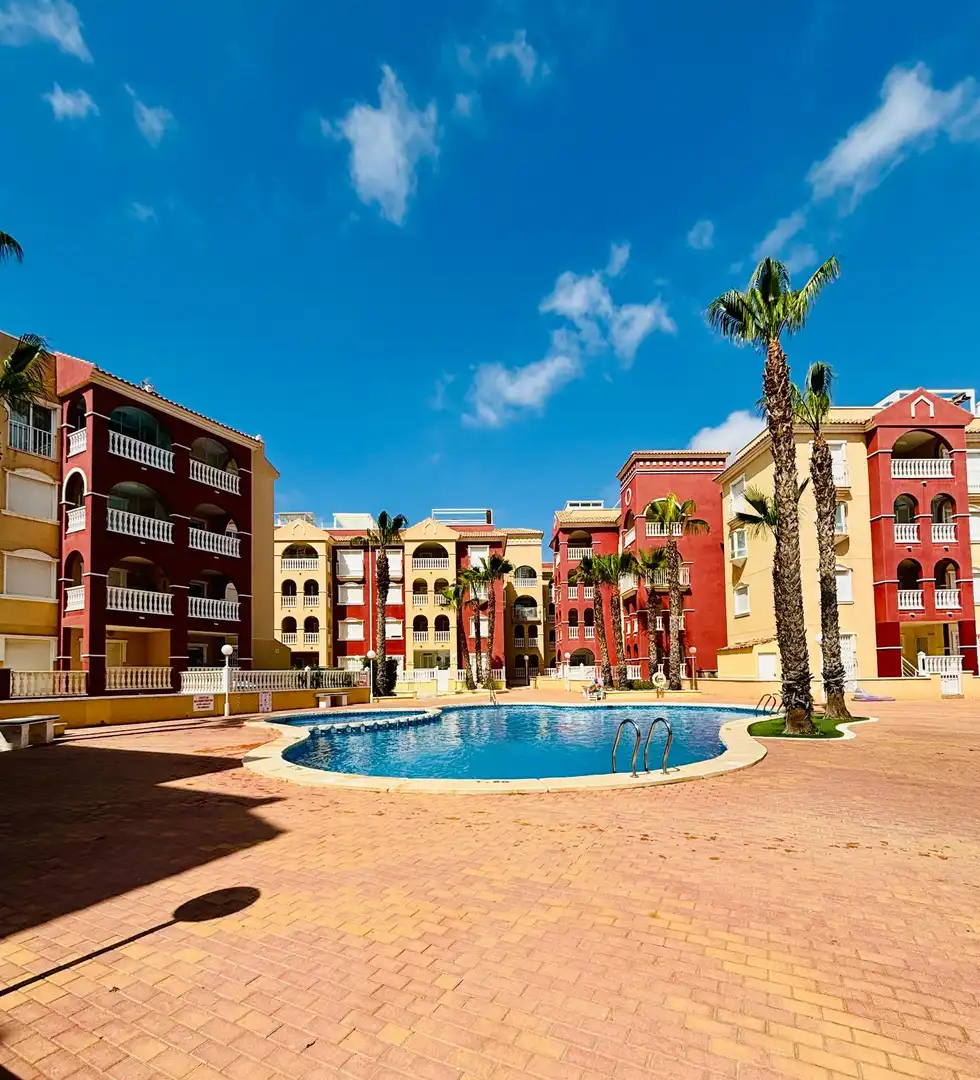 Exterior view of Ground floor for rent in Los Alcázares  with Air Conditioner, Terrace and Furnished