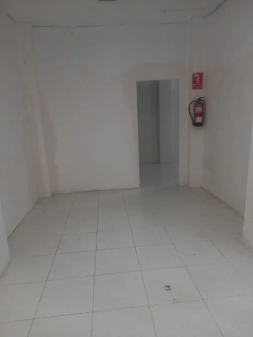 Local comercial de lloguer a Benetússer, imagen 7