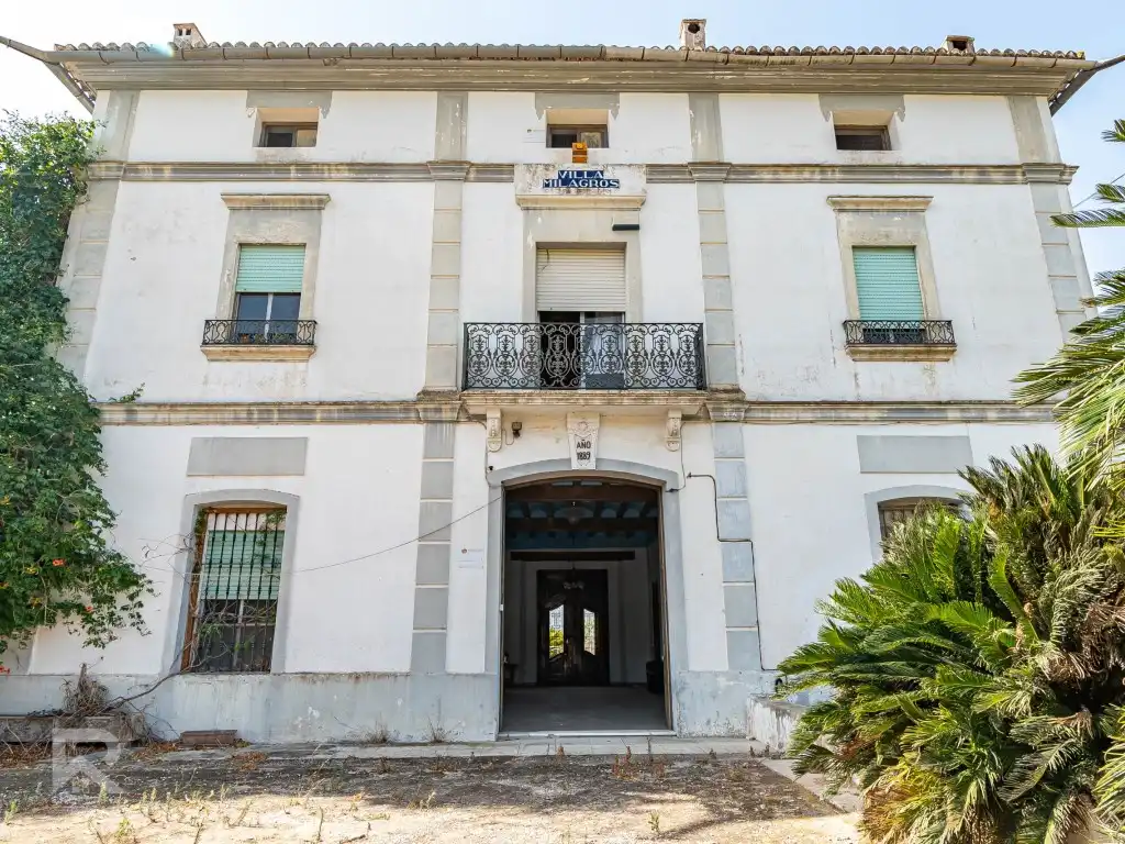Exterior view of Houses for sale in Benifairó de la Valldigna