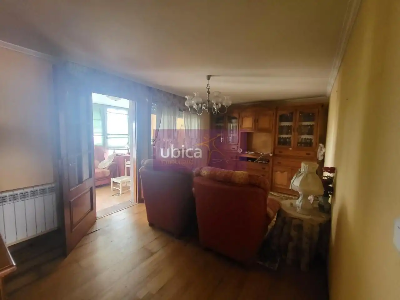 Sala d'estar de Casa o xalet en venda en Redondela amb Calefacció, Jardí privat i Terrassa