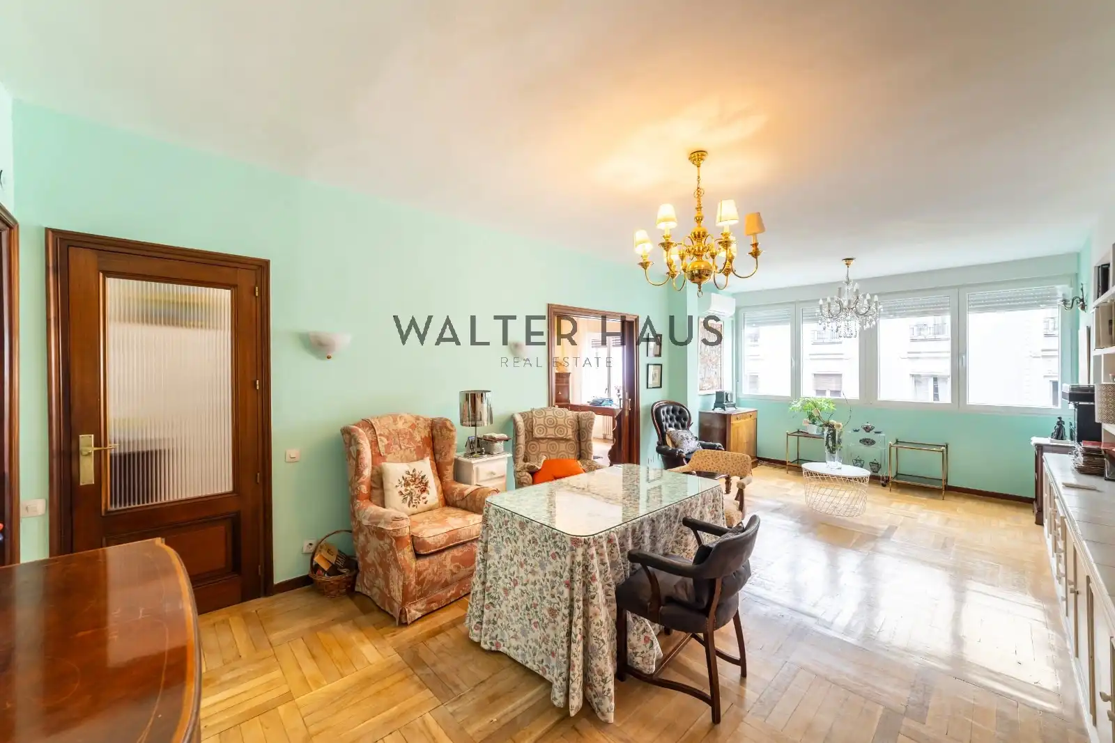 Exterior view of Flat for sale in Chamberí