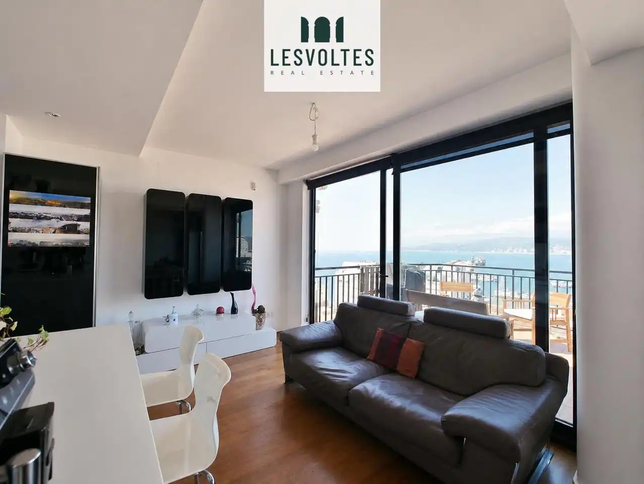Sala de estar de Apartamento en venta en Palamós con Calefacción, Parquet y Balcón