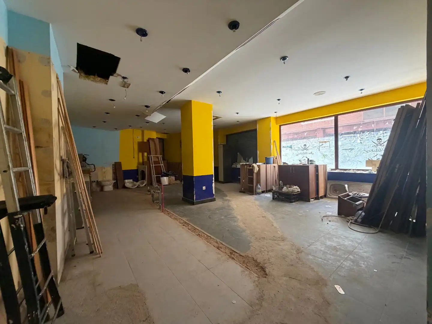 Business premises for sale in Calle Granada