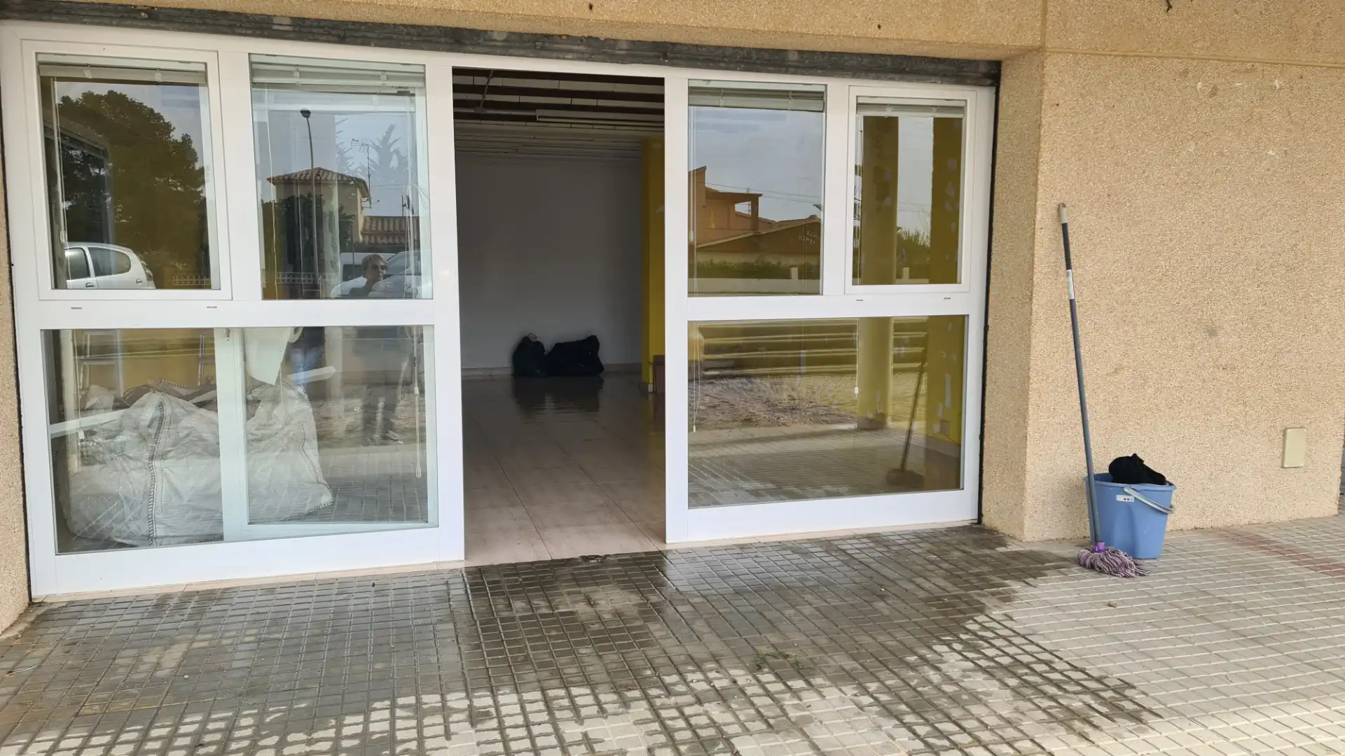 Local comercial en venda a La Pobla de Montornès, imagen 3