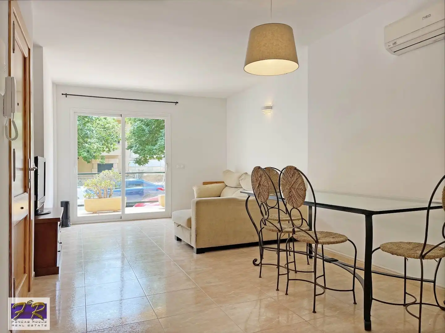 Sala de estar de Piso en venta en Alcúdia con Aire acondicionado, Terraza y Horno