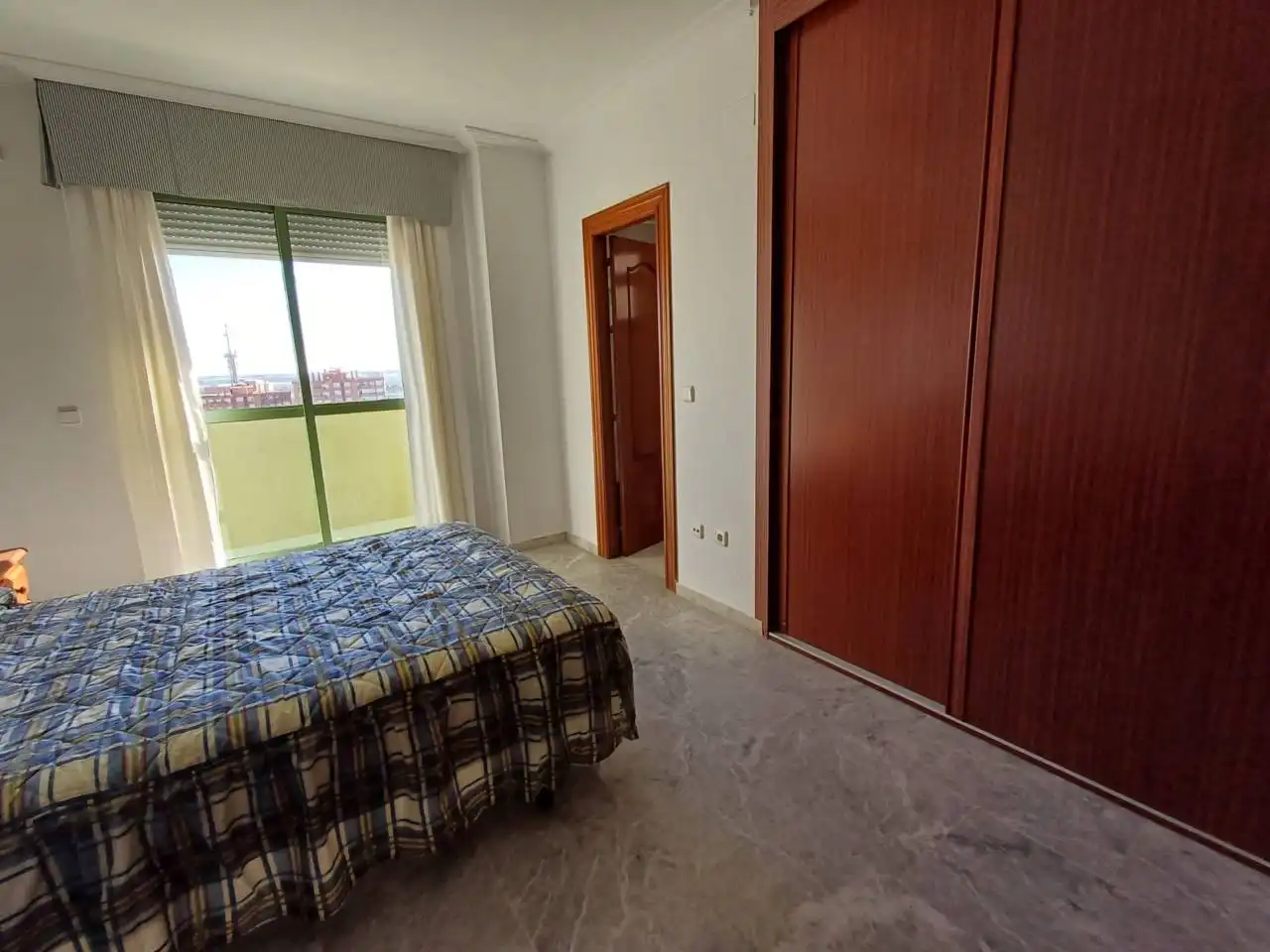 Appartamento con terrazza in affitto a Calle San Sebastián, imagen 3