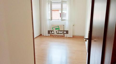 Photo 3 of Flat for sale in Aureliano San Roman, Milán - Pumarín, Oviedo