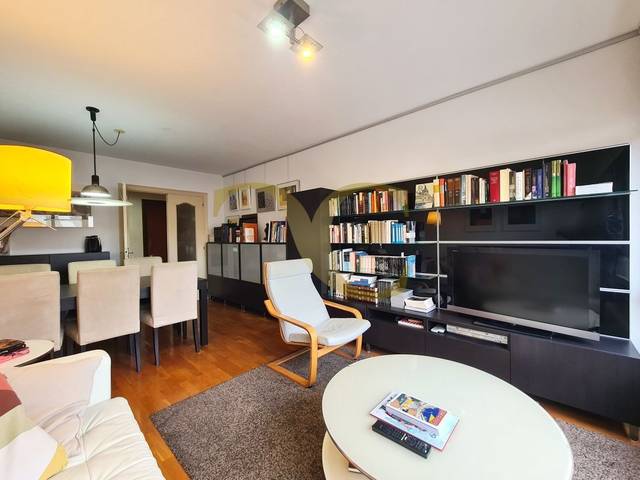 Piso en Venta en Calle Magnus Blikstad en Laviada