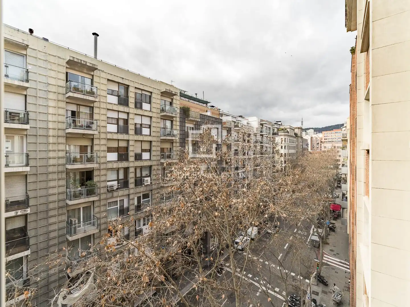 Außenansicht von Wohnung zum Verkauf in Barcelona