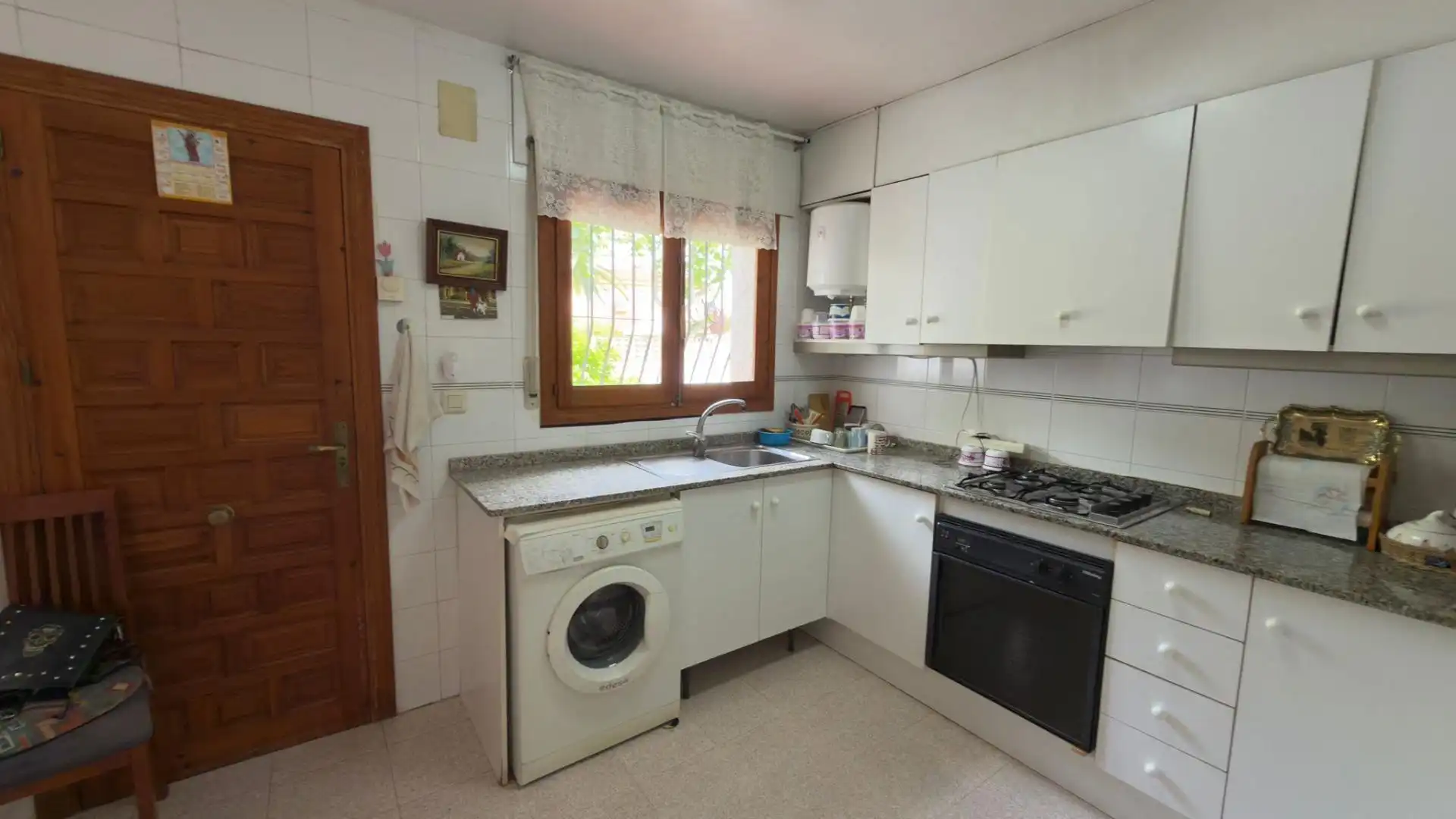 Kitchen of Detached homes for sale in San Vicente del Raspeig / Sant Vicent del Raspeig  with Storage room and Balcony