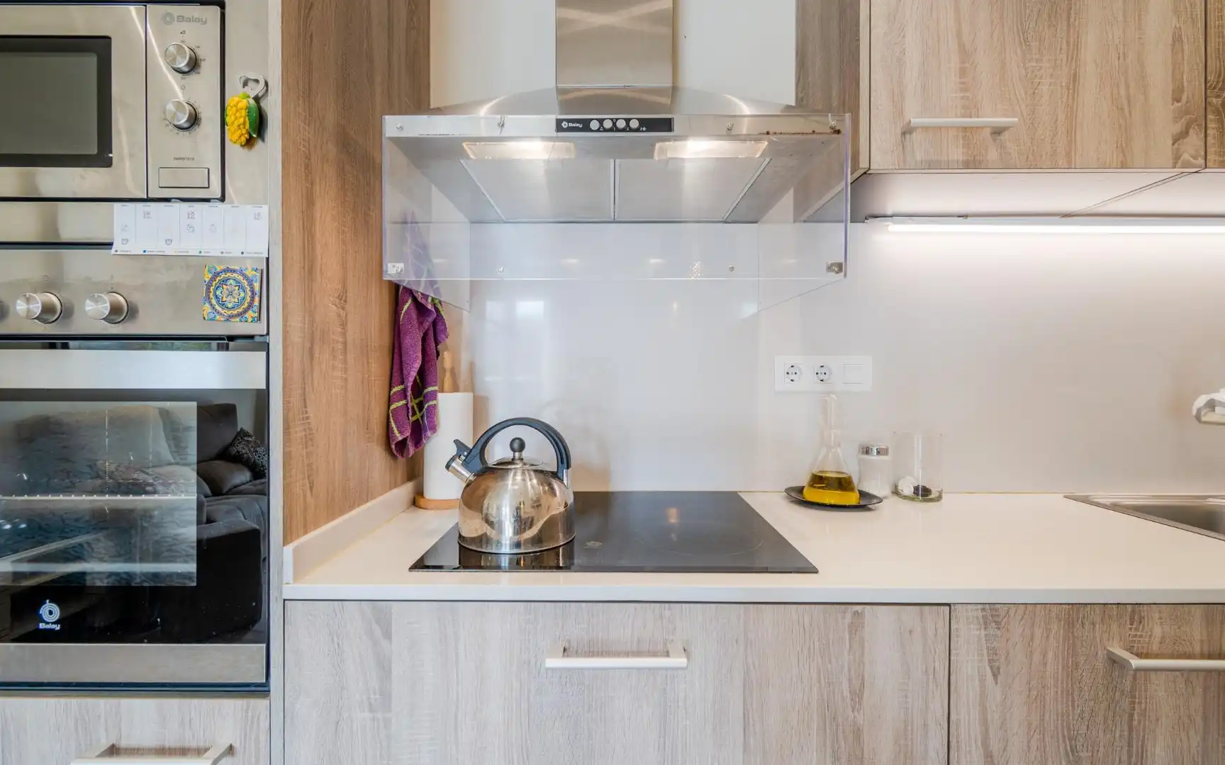 Cocina de Apartamento de alquiler en Girona con Balcón