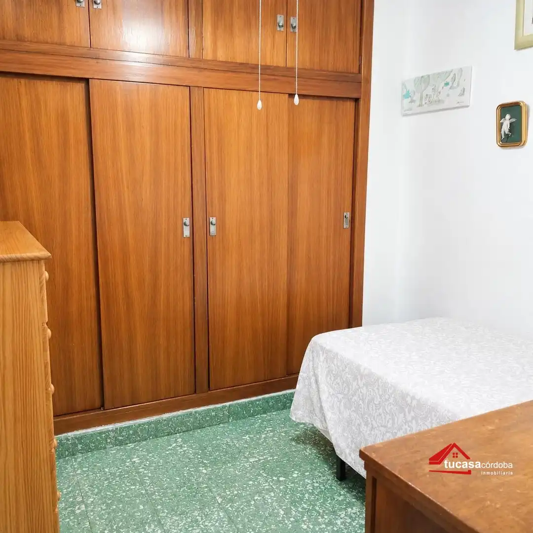 Bedroom of Flat for sale in Córdoba  with Air Conditioner and Terrace
