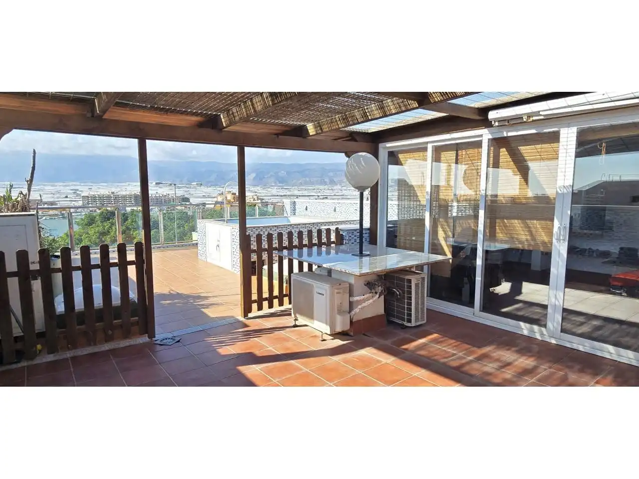 Terrace of Detached homes for sale in Roquetas de Mar  with Terrace and Furnished