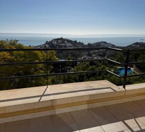 Foto 4 de Dúplex de alquiler en Calle Panorama, 10, Cerrado de Calderón - Hacienda Paredes, Málaga Capital