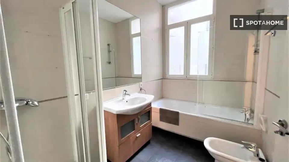 Appartement avec balcon à louer à Centro, imagen 13