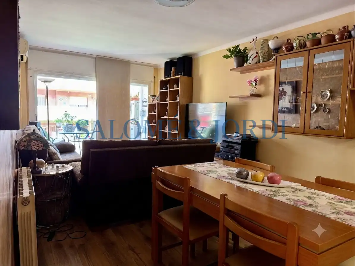 Wohnzimmer von Wohnung zum Verkauf in Mataró mit Heizung, Terrasse und Möbliert