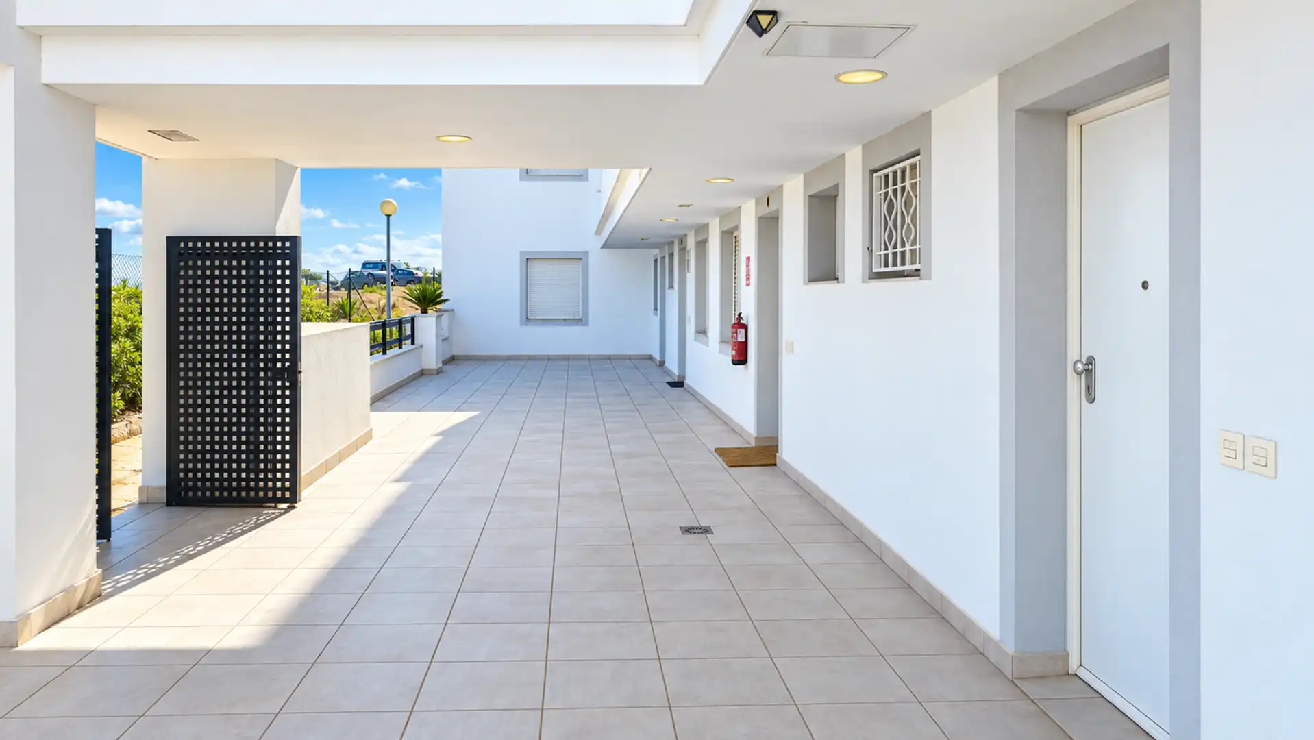 Baixos amb jardí en venda a HACIENDA CASARES (UR15), imagen 15