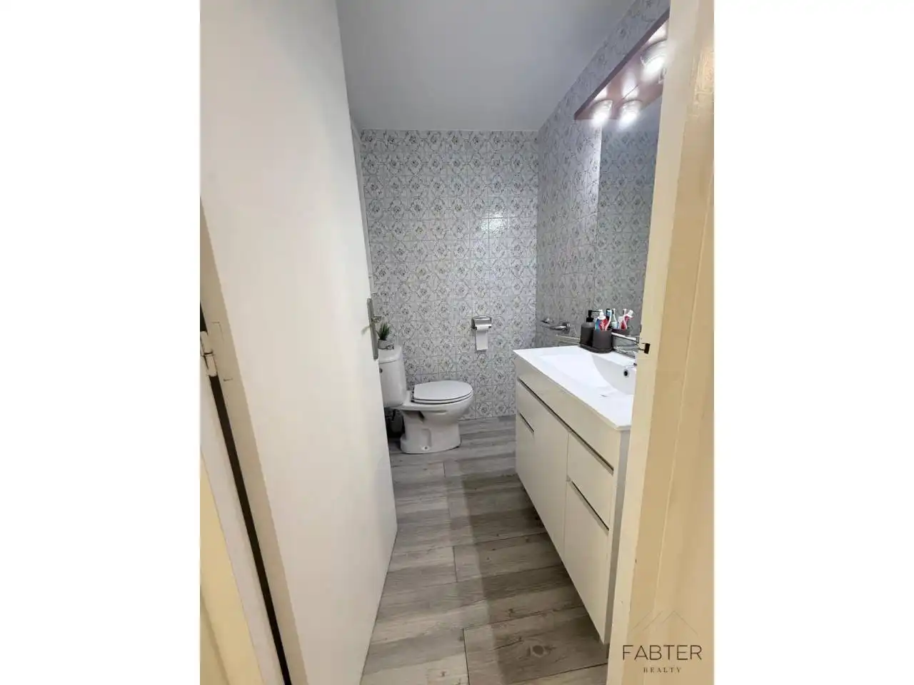 Flat with terrace for sale in Calle Montserrat, imagen 19