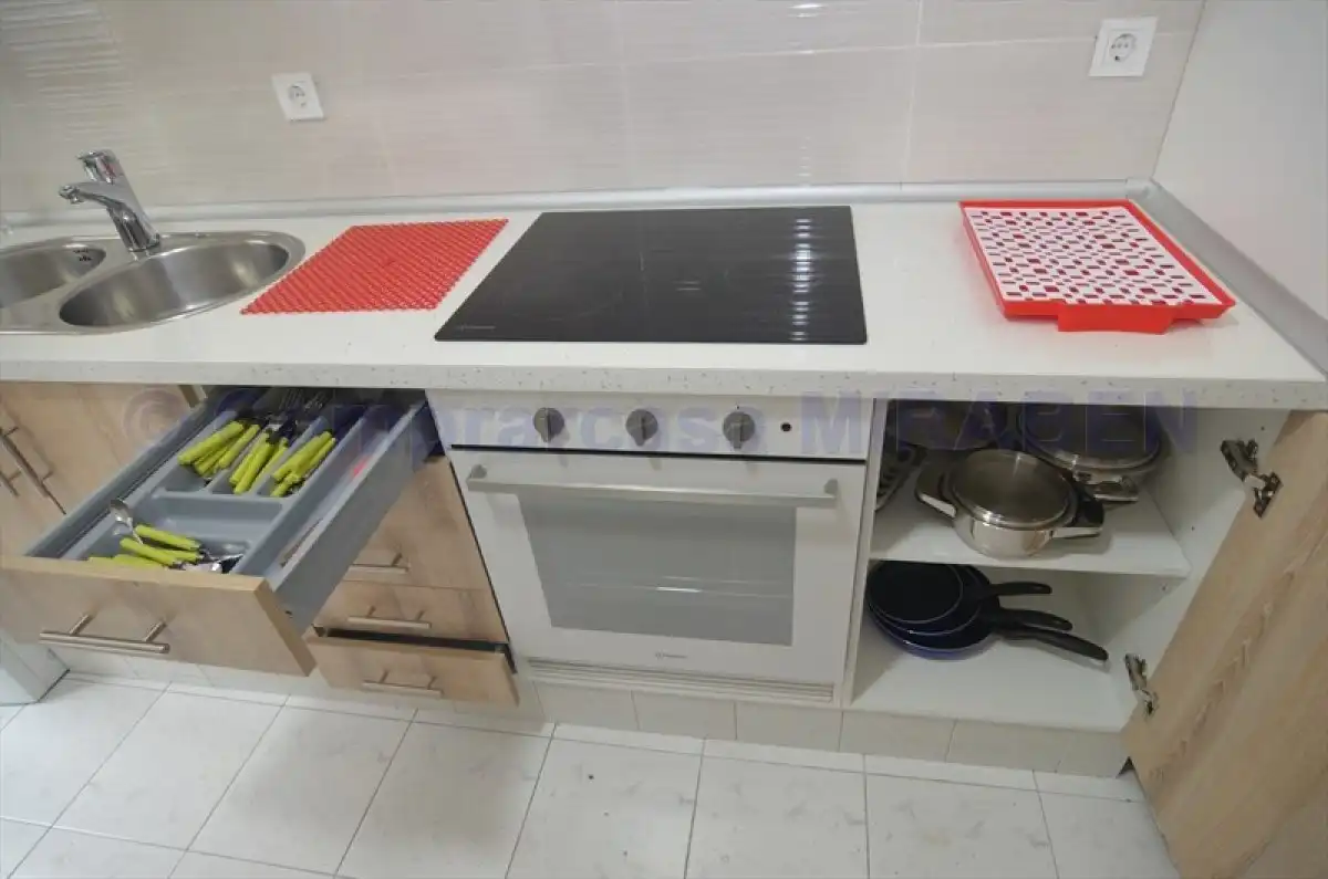 Kitchen of Flat for rent in Boiro, A Coruña