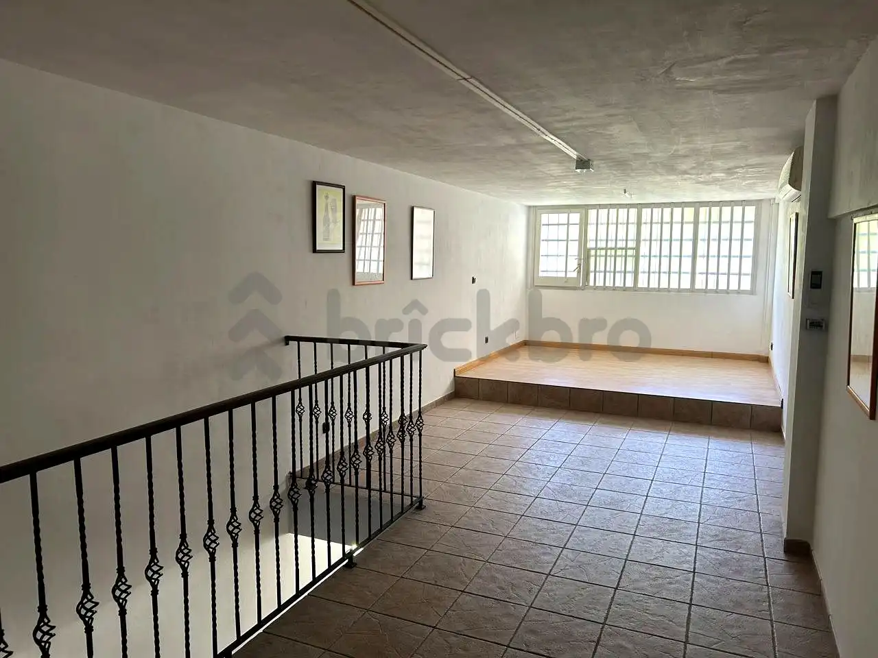 Business premises for sale in De Les Corts Catalanes, imagen 28