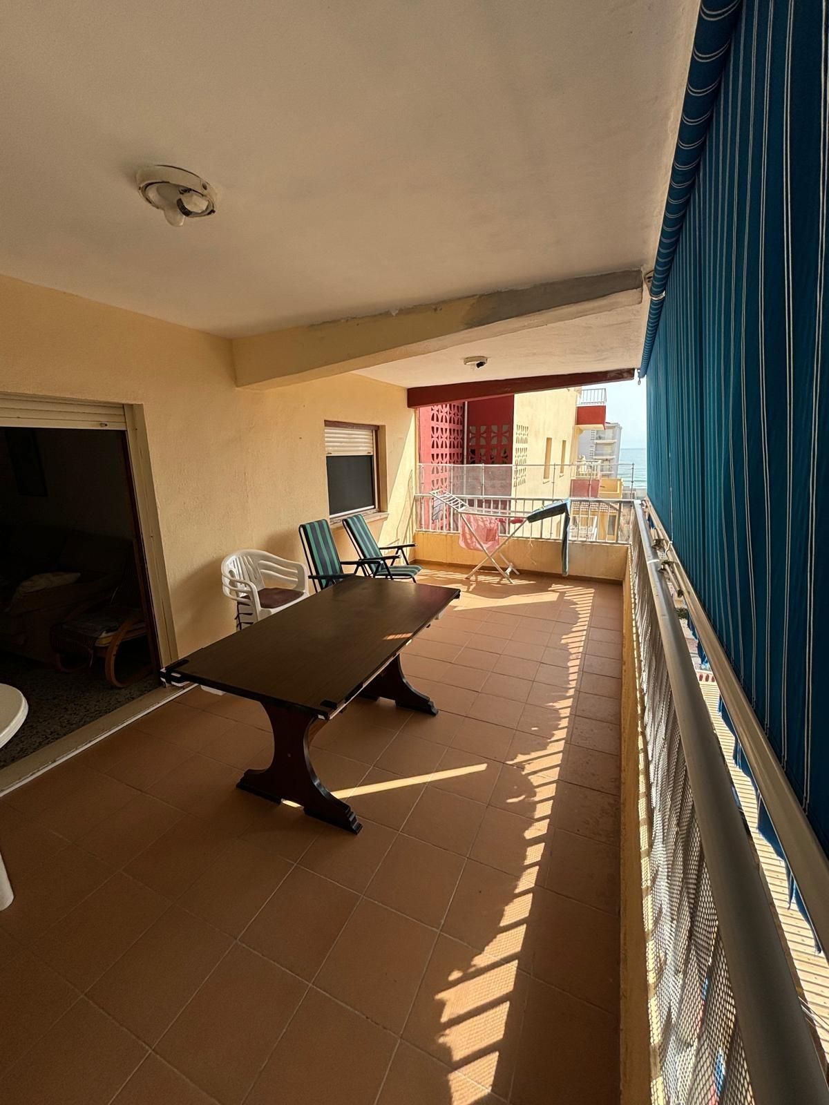 Terraza de Apartamento en venta en Tavernes de la Valldigna con Terraza y Balcón