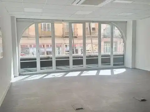 Büro zur Miete in Zaragoza mit Klimaanlage und Heizung