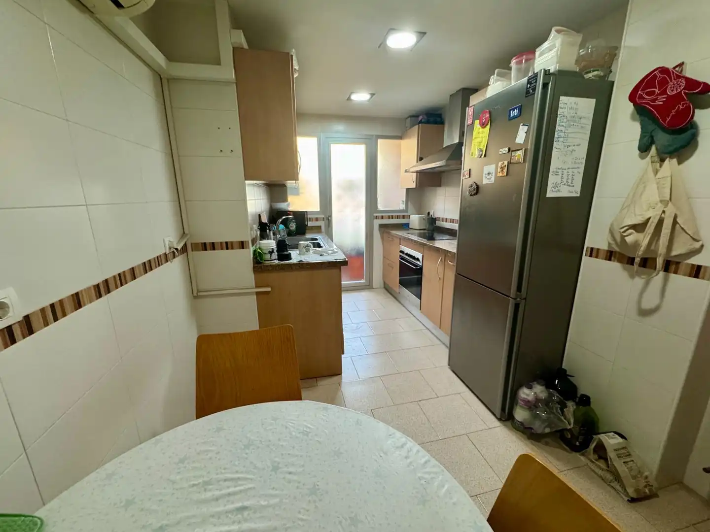 Cuina de Pis de lloguer en Granada amb Aire condicionat, Calefacció i Terrassa
