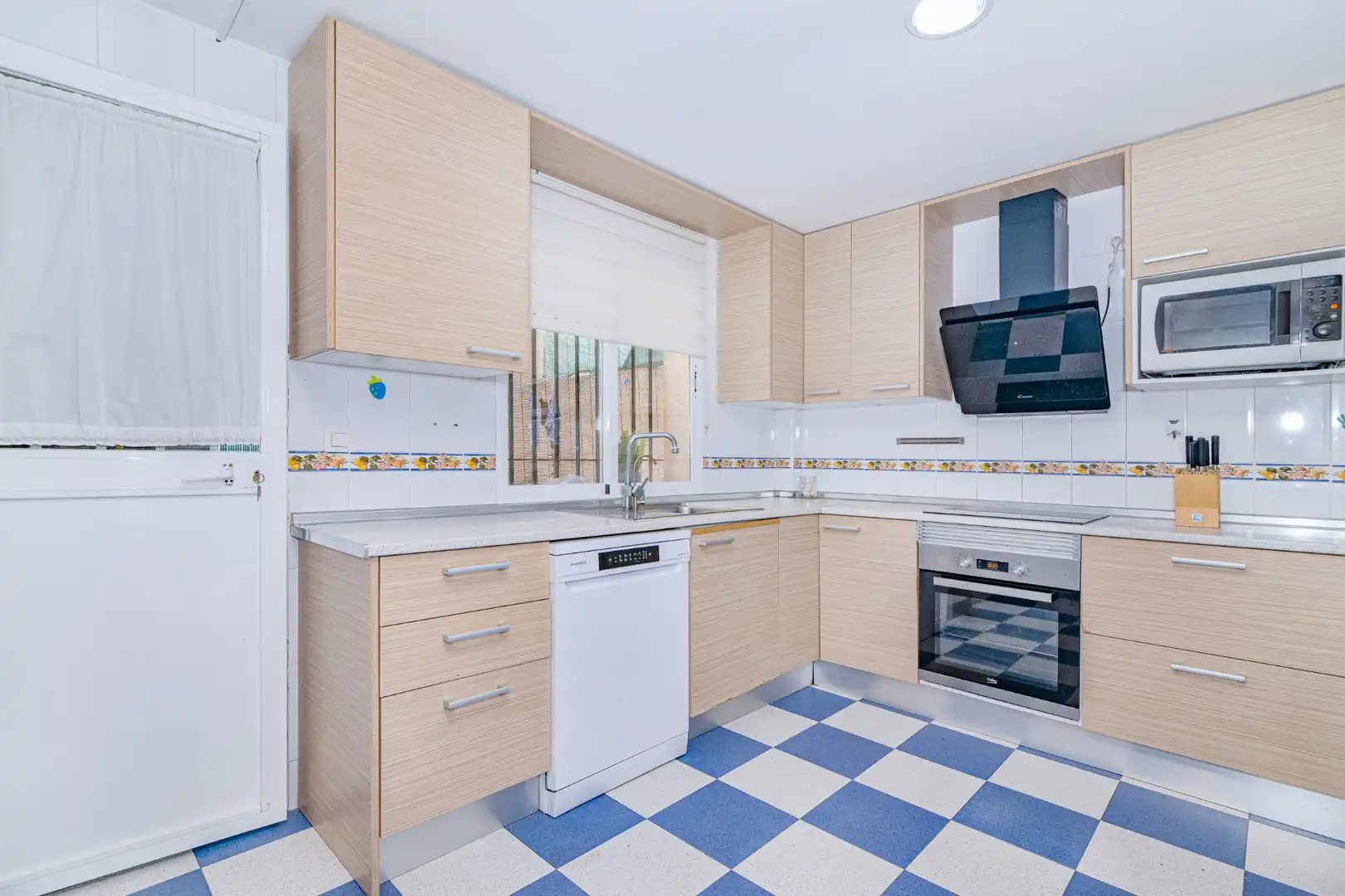 Cocina de Casa o chalet en venta en Alfacar con Balcón