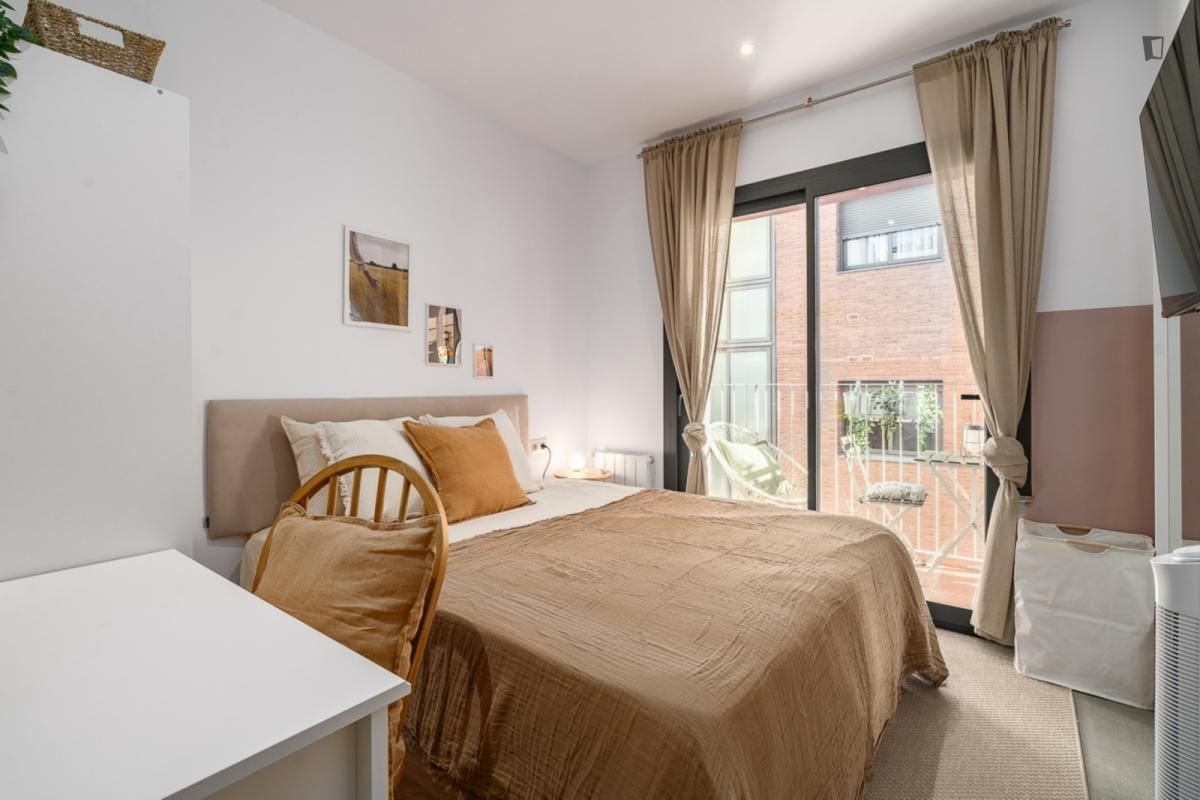 Apartament per a compartir a Sants-Badal