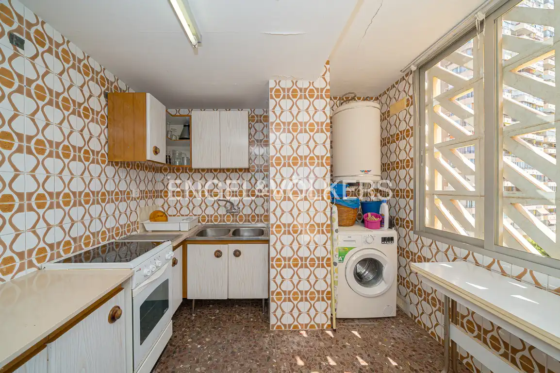 Kitchen of Apartments for sale in Benidorm  with Terrace and Community pool