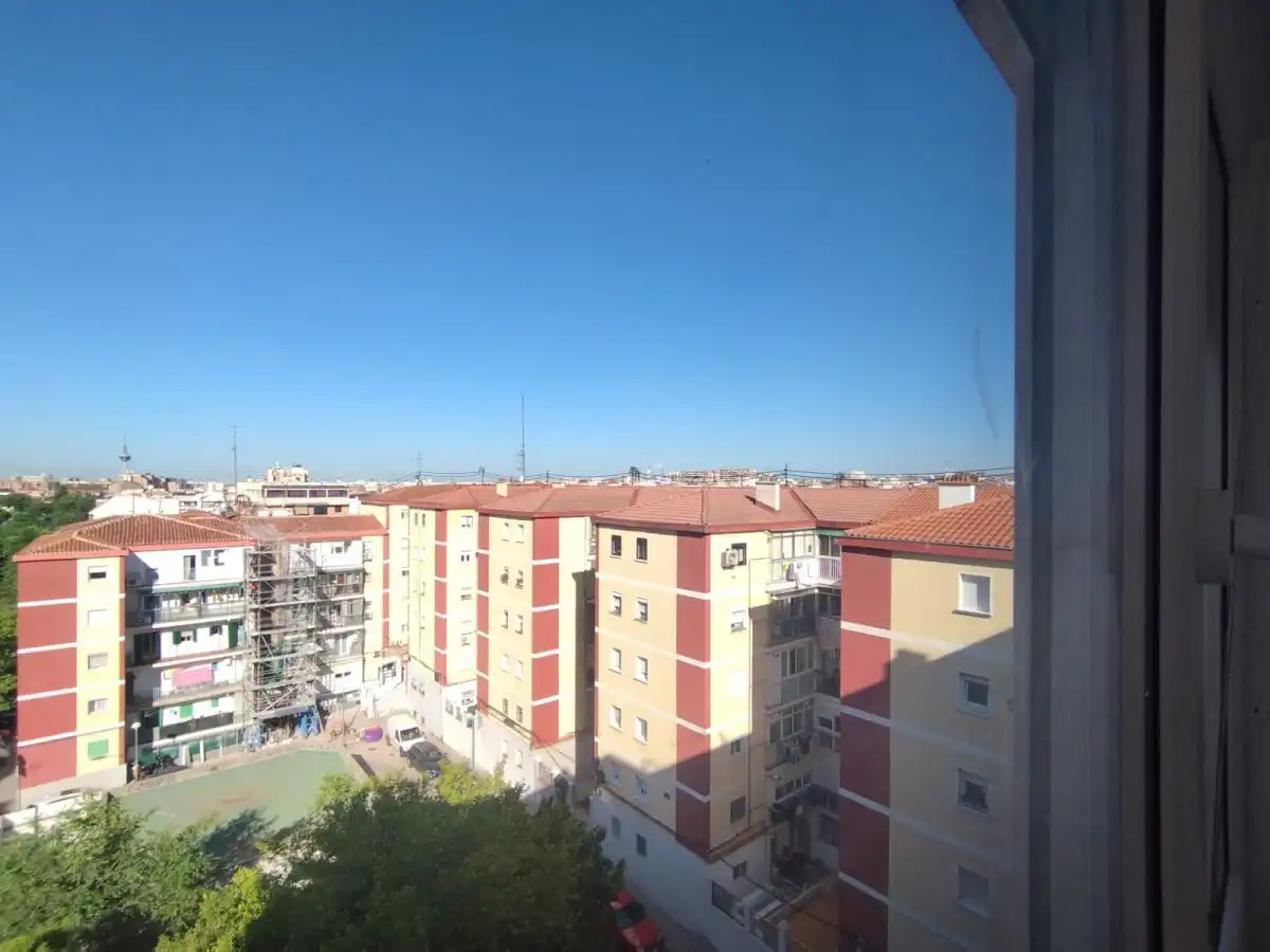 Außenansicht von Wohnung zur untervermieten in Madrid mit Heizung, Terrasse und Möbliert